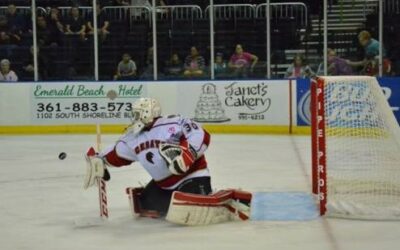 ICERAYS POWER TO VICTORY OVER WILDCATS, 7-4