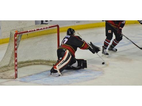 ICERAYS HOLD ON TO EGDE OUT JACKALOPES, 3-2