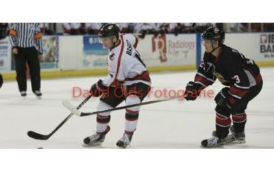 ICERAYS HANG ON TO CLAIM 2-1 WIN OVER WILDCATS