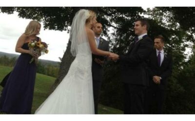 CONGRATS JUSTIN & COURTNEY QUENNEVILLE