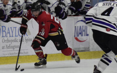 OFFENSE COMES ALIVE IN ICERAYS 6-1 WIN