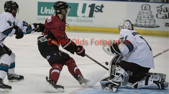 ICERAYS SURGE IN THIRD TO EARN 5-1 WIN