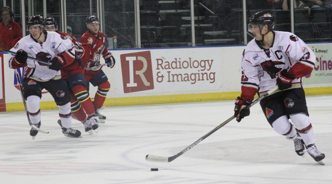 ICERAYS EXTEND STREAK IN 4-3 SHOOTOUT WIN
