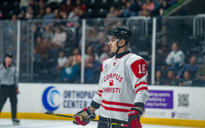 IceRays and Brahmas Battle in Coastal Bend